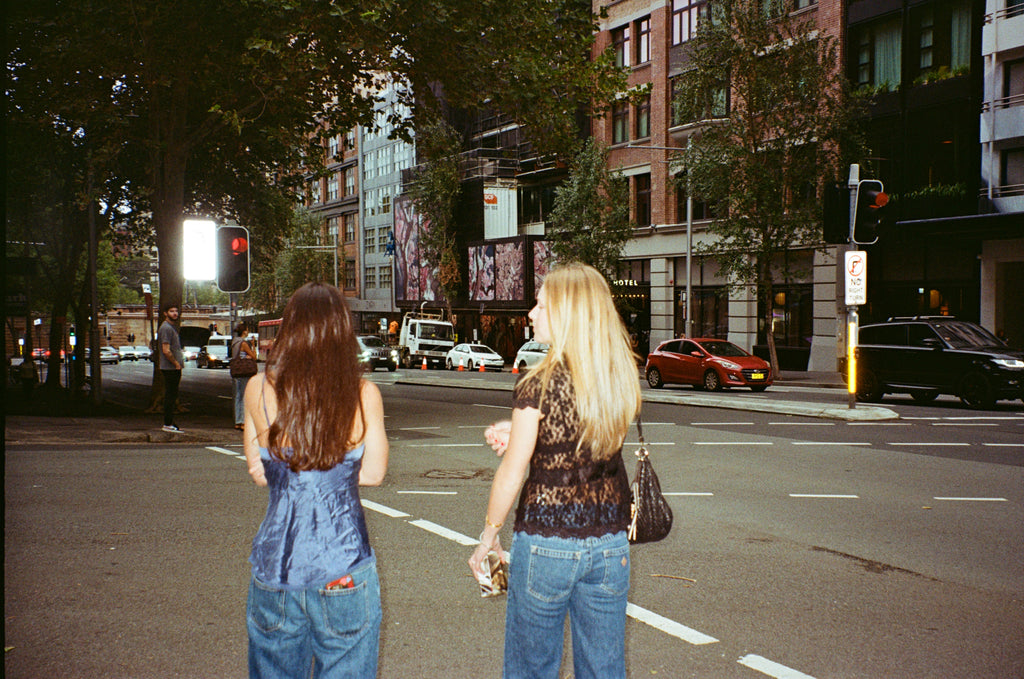 Nikon Zoom 600 AF 35mm film camera