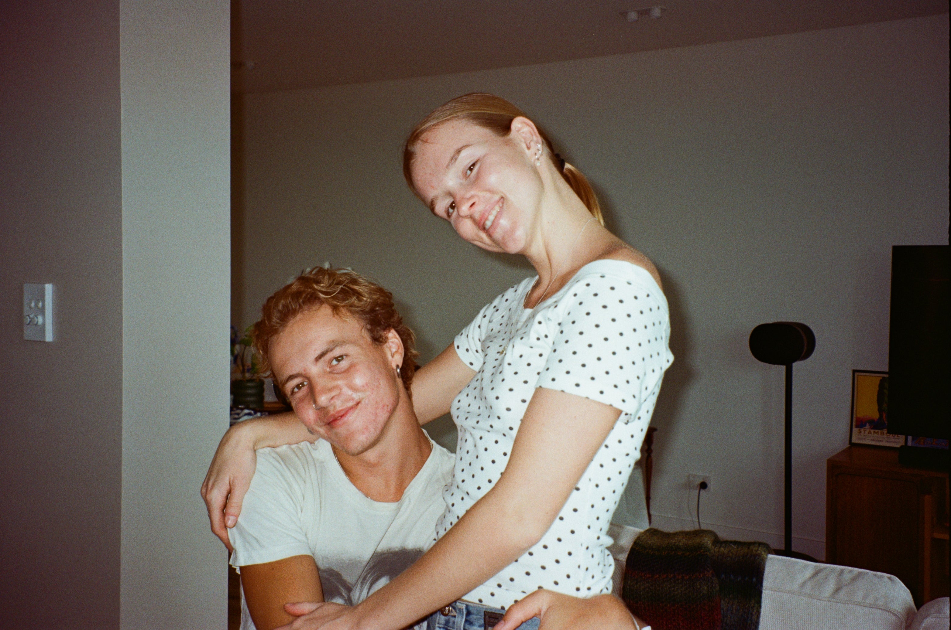 Nikon Zoom 600 AF film camera