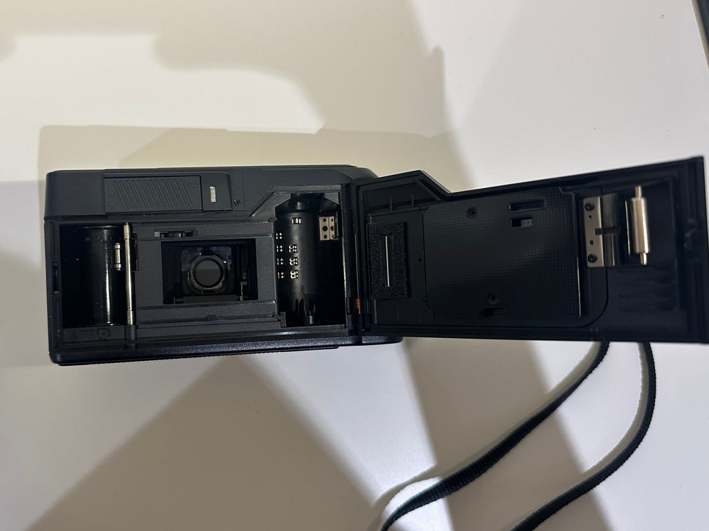 Ricoh TF-900d film camera
