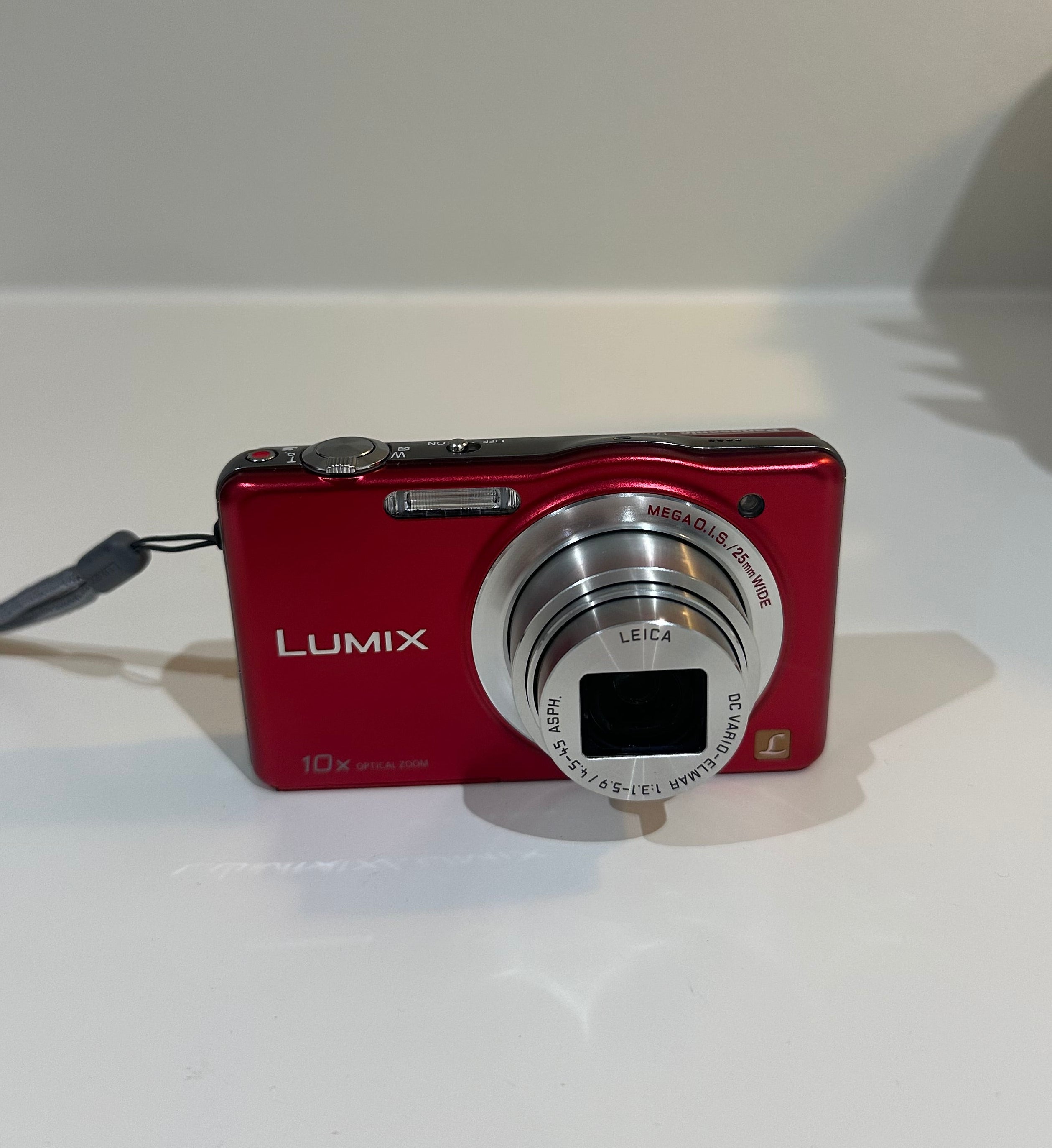 Red Panasonic Lumix DMC-SZ1 – 16.1MP 10x Zoom Compact Camera | Zoz