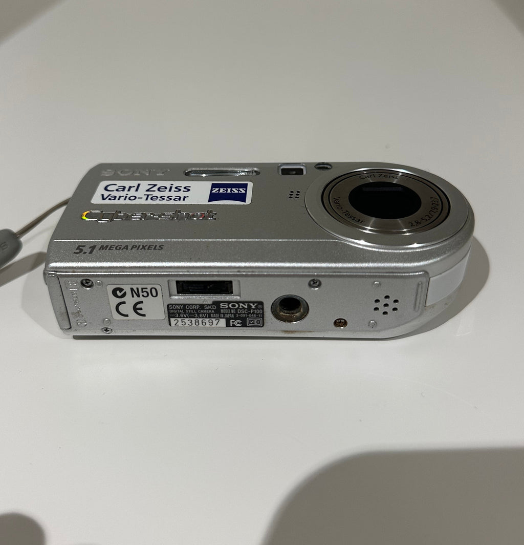 Sony Cyber-shot DSC-P100 digital camera