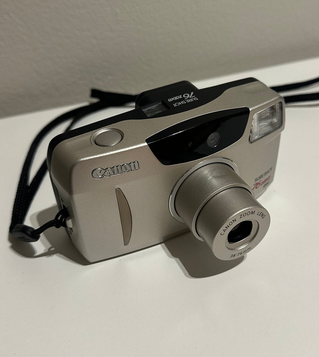 Canon Sure Shot 76 Zoom film camera