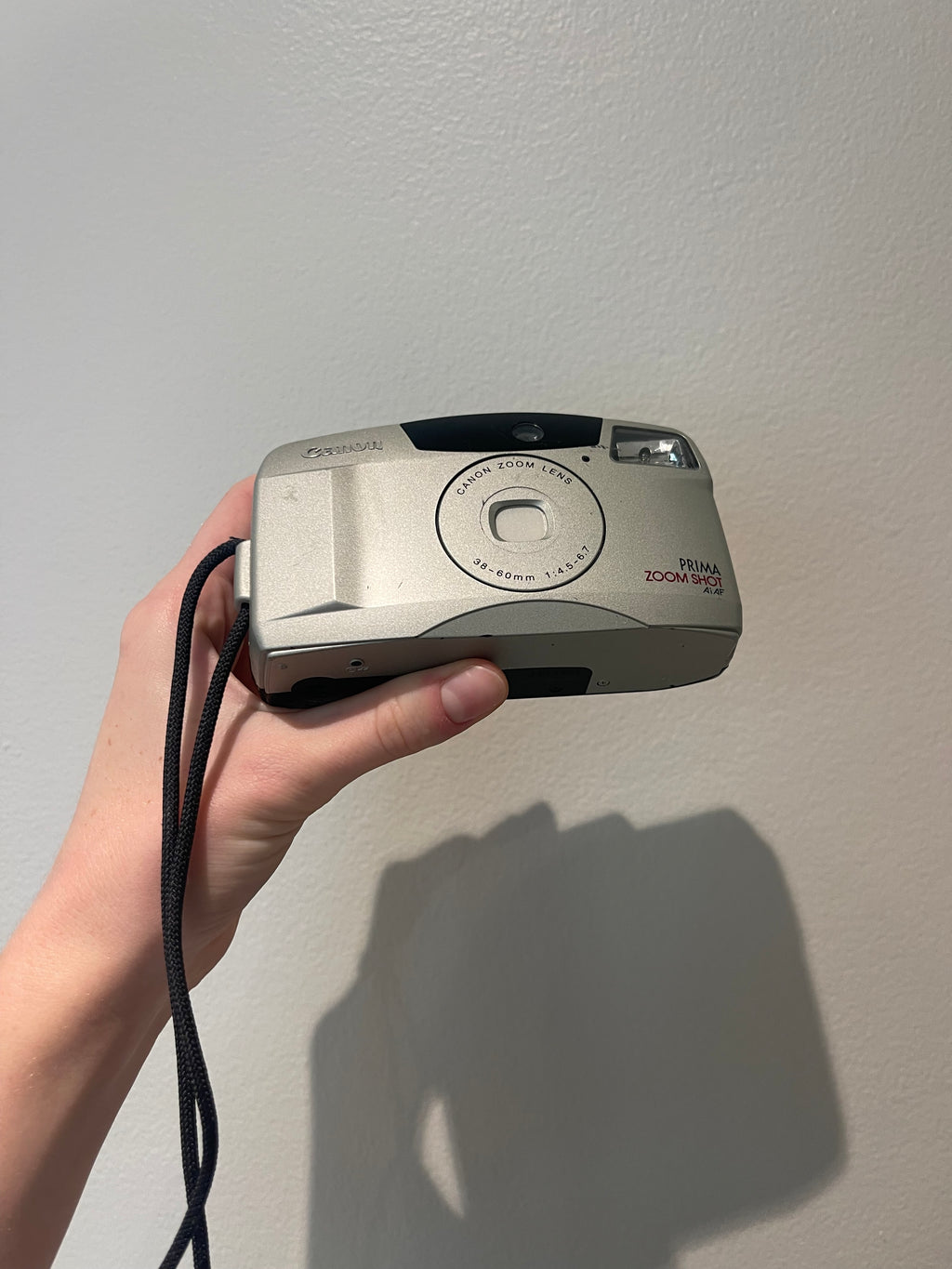 Canon prima zoom shot film camera