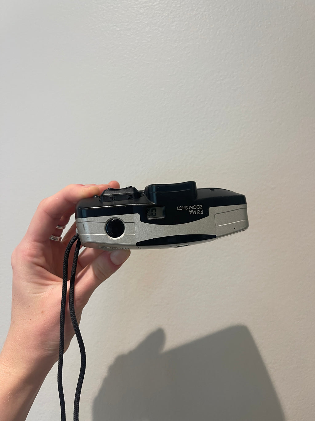 Canon prima zoom shot film camera