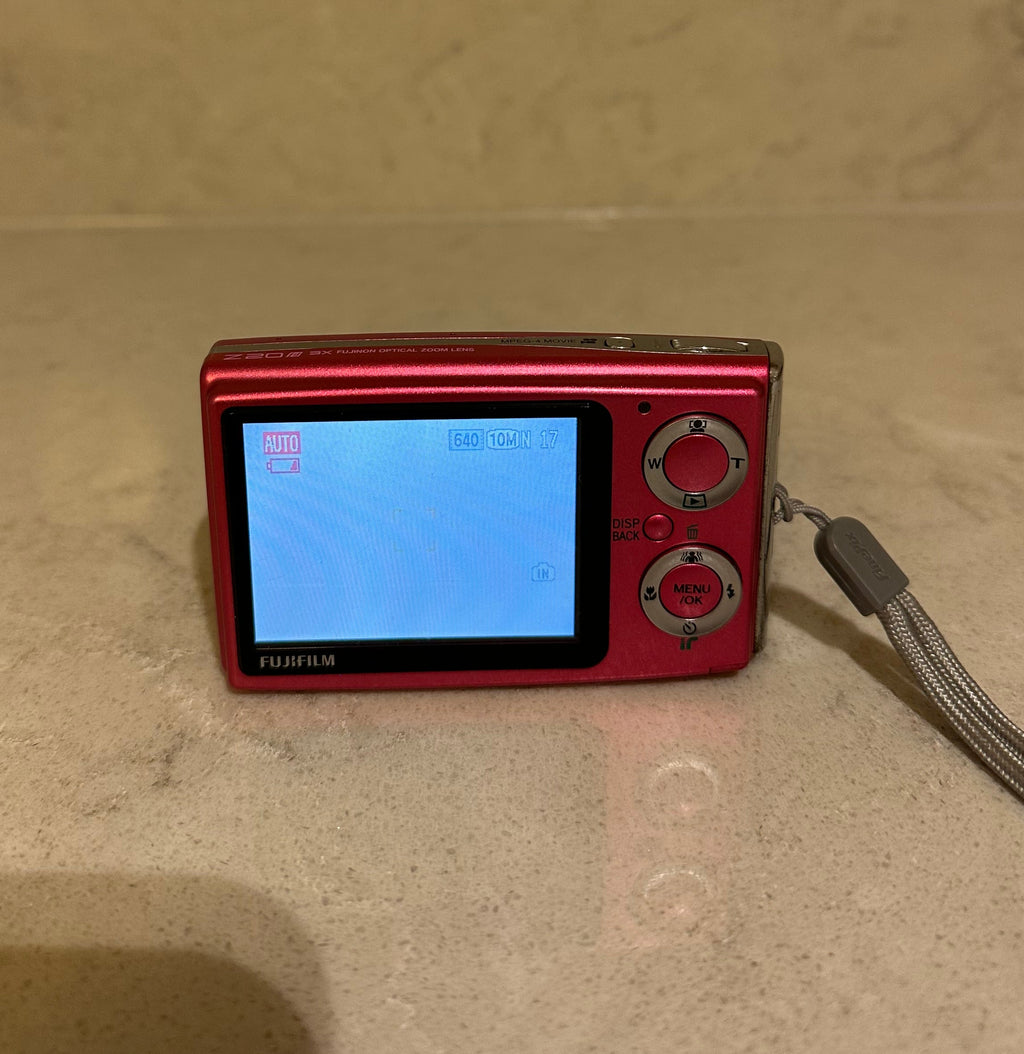 Pink Fujifilm Finepix Z20fd digital camera
