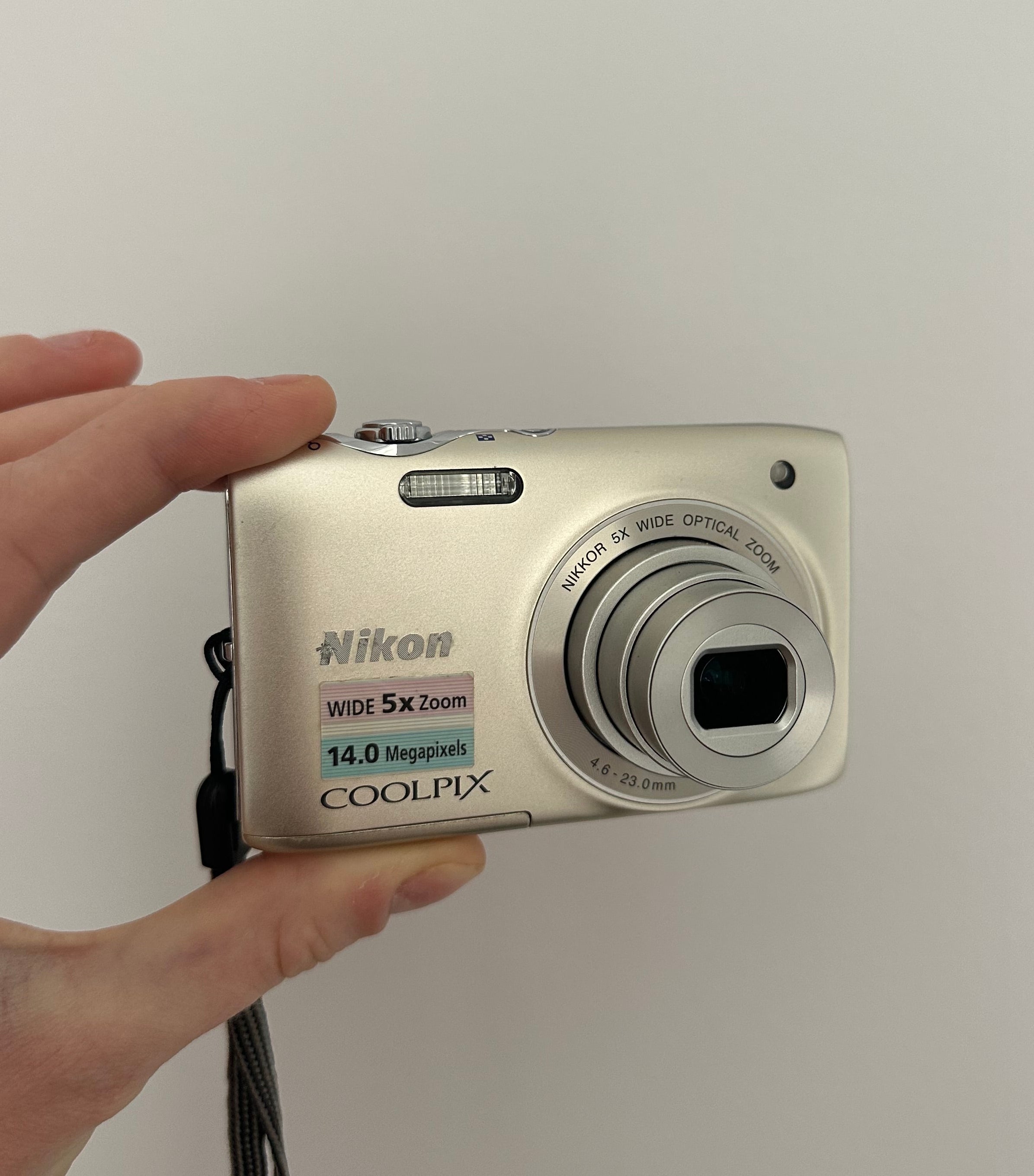 Nikon Coolpix S3100 digital camera