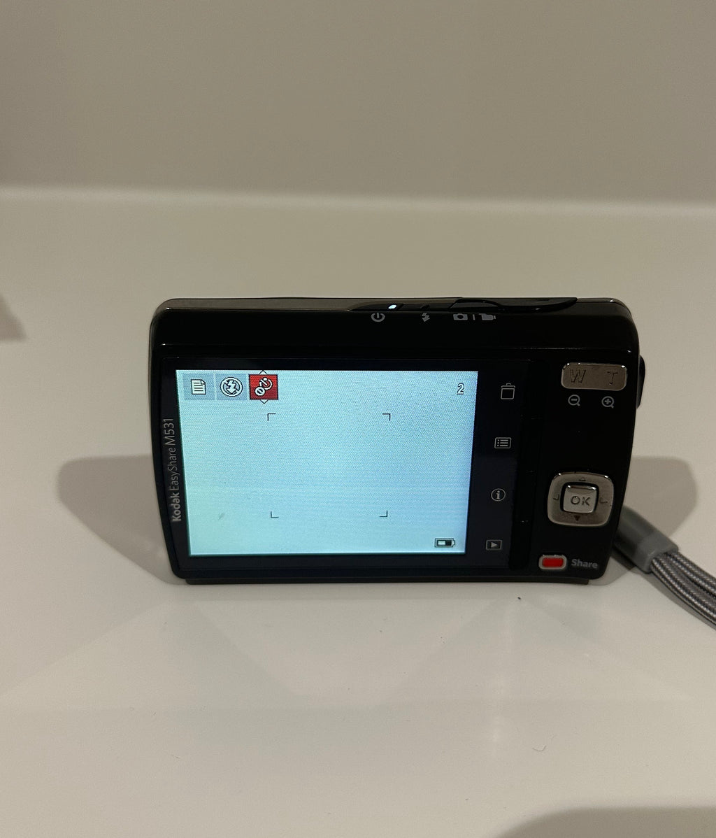 Kodak EasyShare M531 digital camera