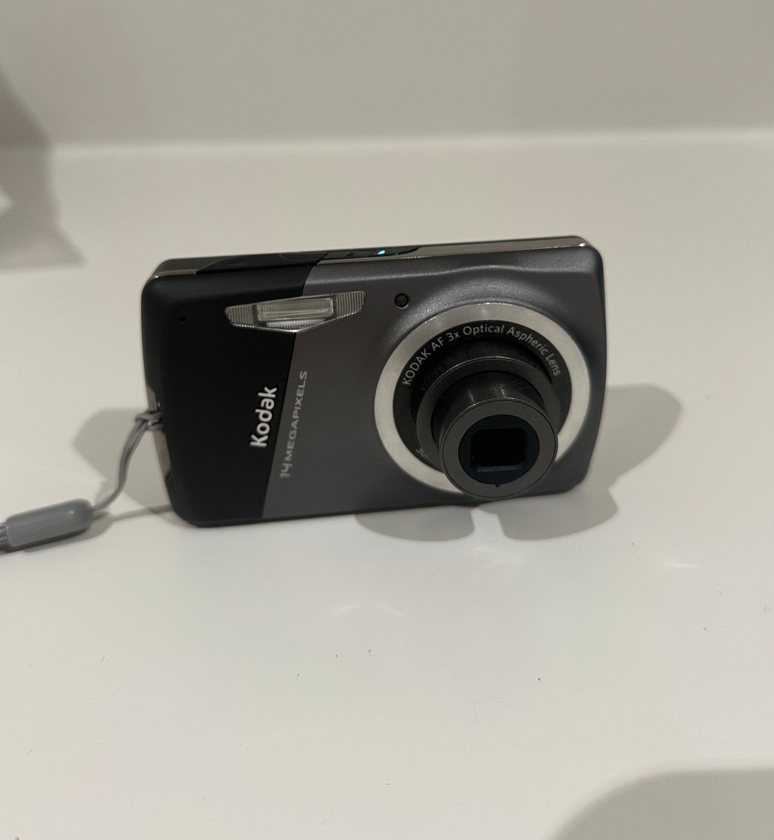 Kodak EasyShare M531 digital camera