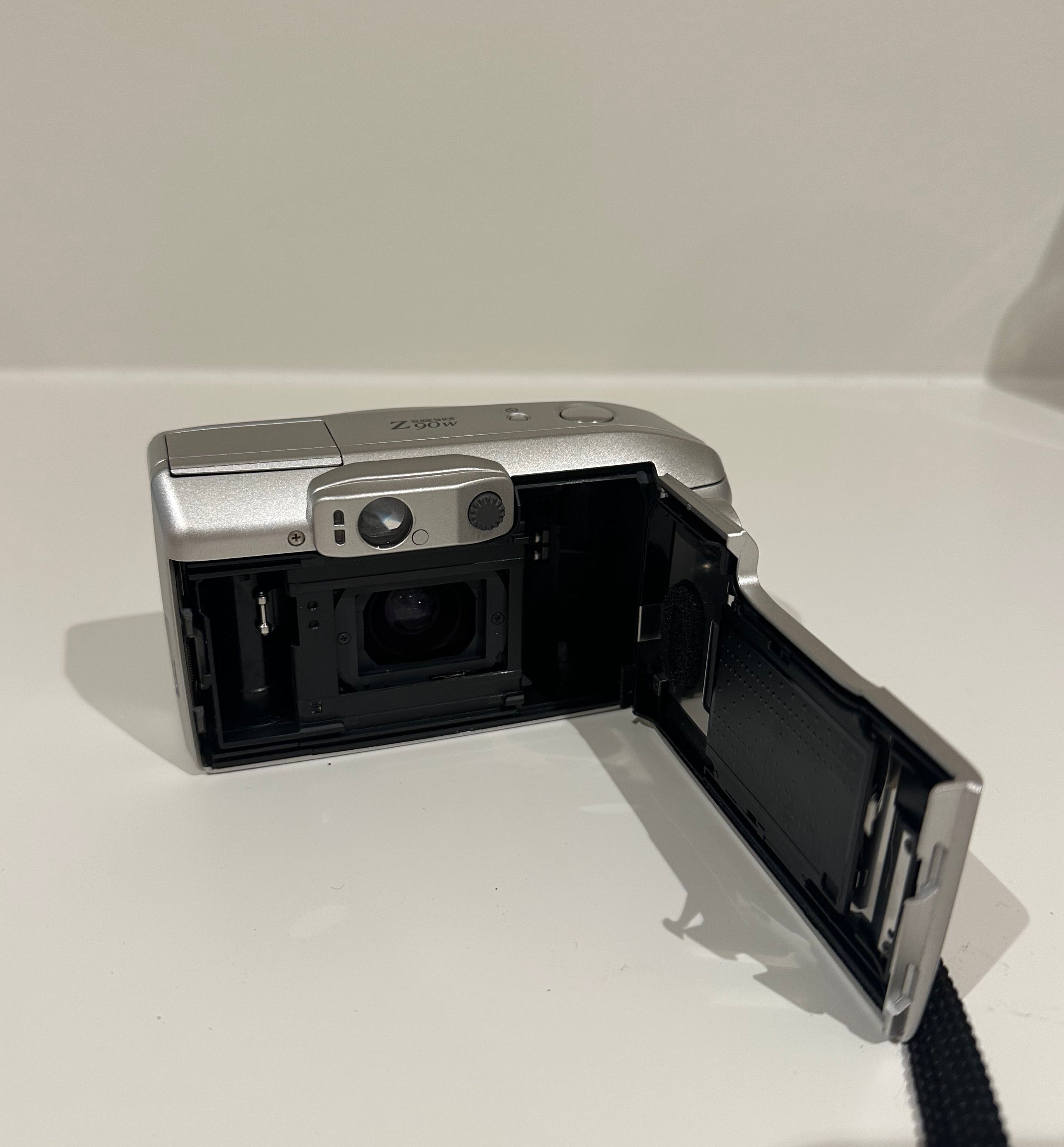 Canon Sure Shot Z90W film camera