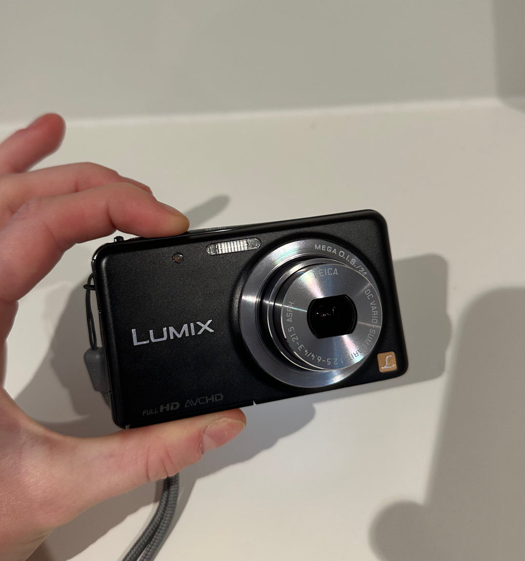 Lumix DMC-FX80 digital camera