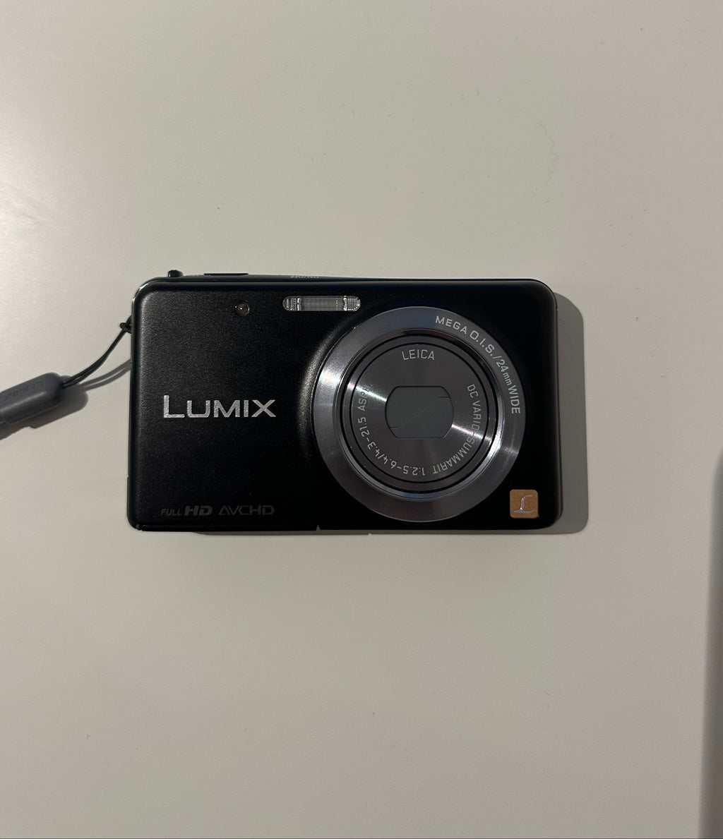 Lumix DMC-FX80 digital camera