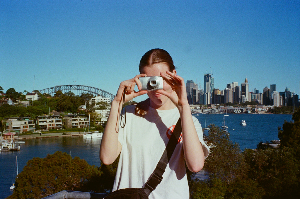 Fuji DL-800 Zoom film camera