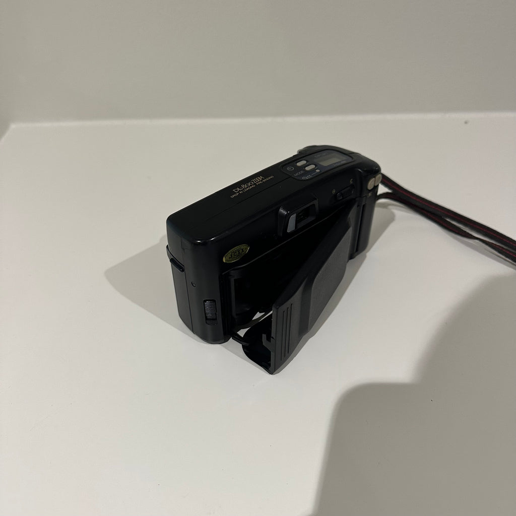 Fuji DL-800 Zoom film camera