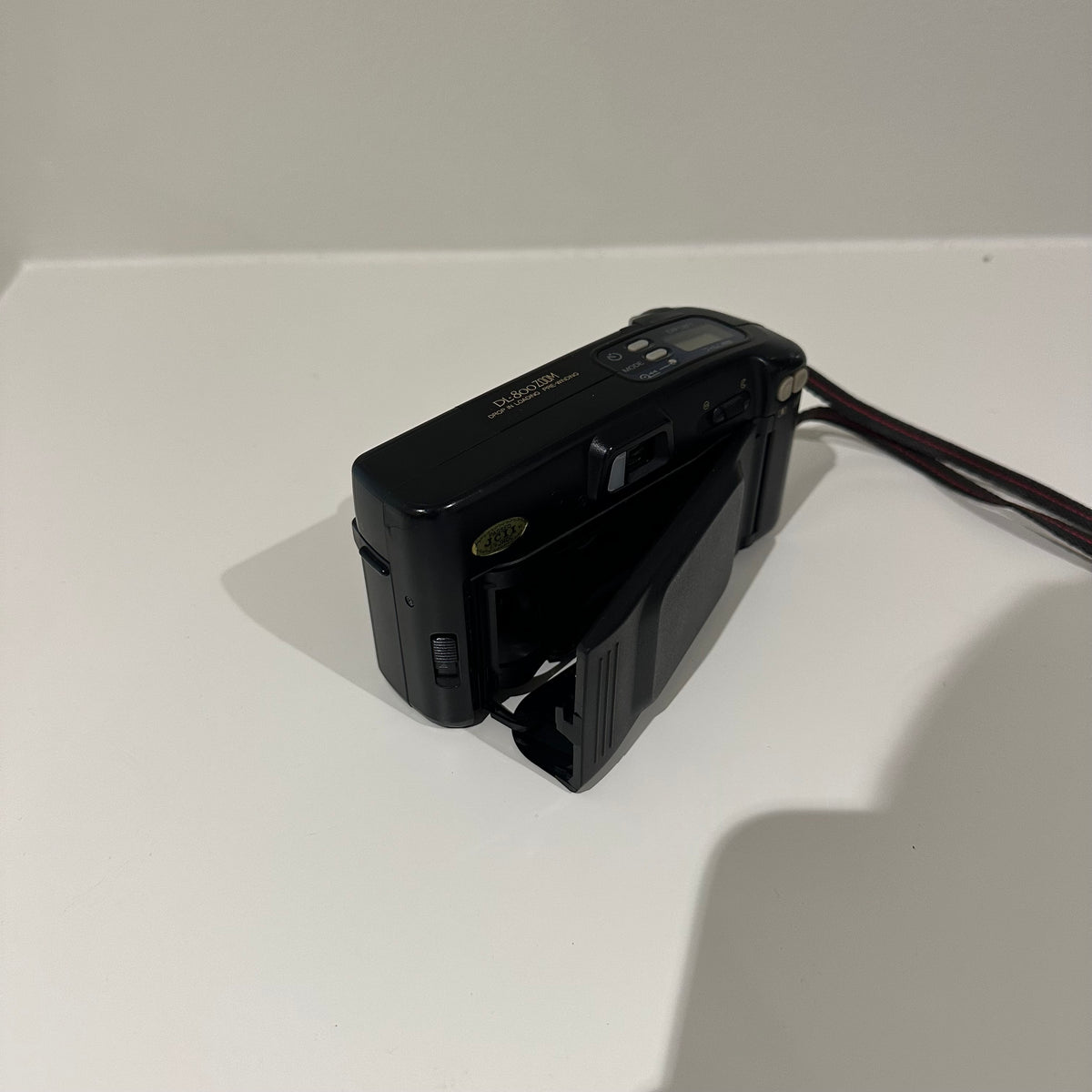 Fuji DL-800 Zoom film camera