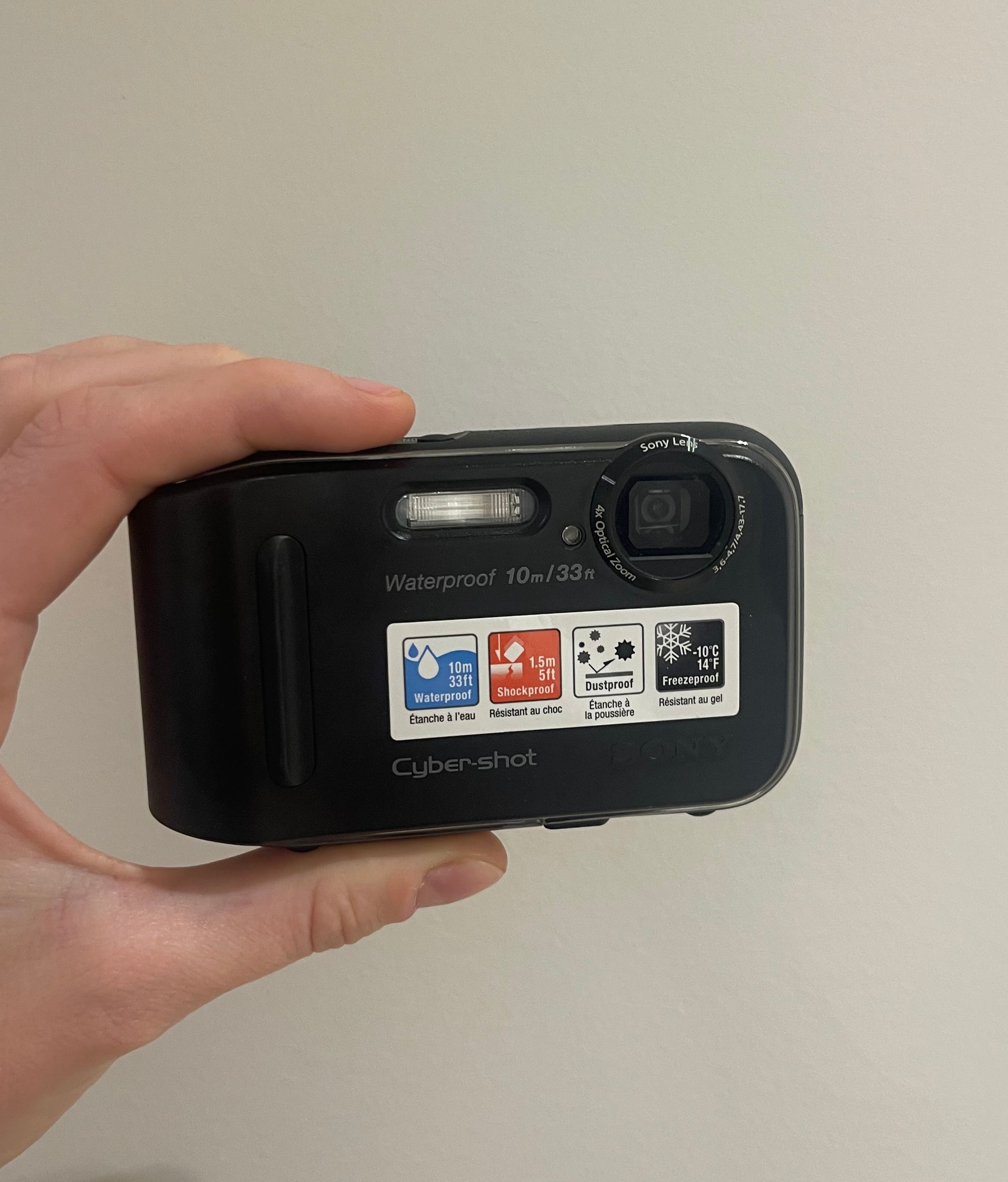 Sony Cyber-shot DSC-TF1 digital camera