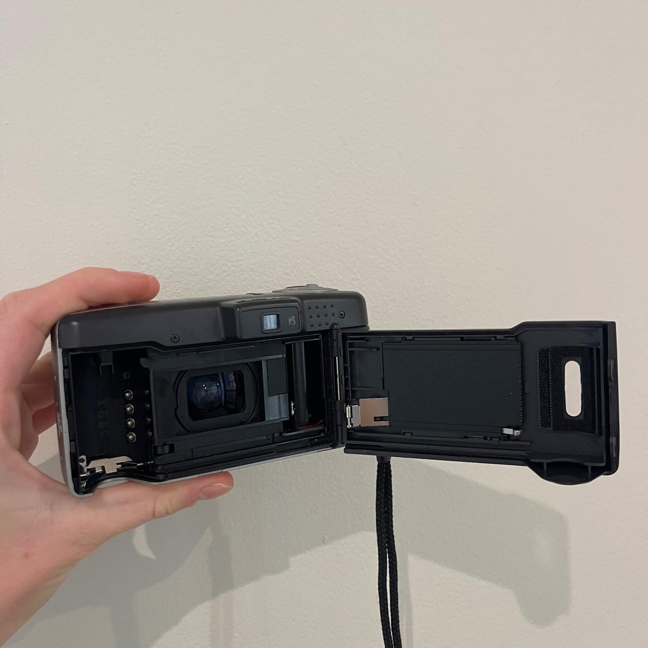 Nikon Zoom 600 AF film camera