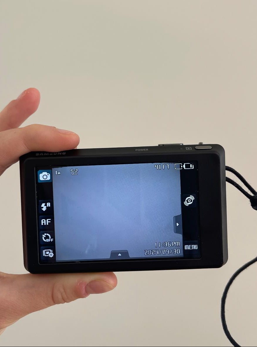 Samsung ST550 digital camera